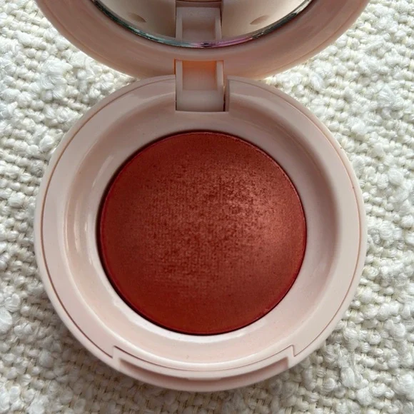 Rare Beauty Joy Powder Blush - Picture 4 of 4